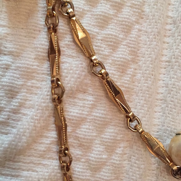 Vintage pearl costume necklace - Picture 6 of 6